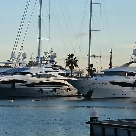 Luxury Port Aparment *